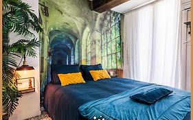 Youmi - Appartement Calme avec Jacuzzi et Clim à 5min de la Comédie, Tram à 200m